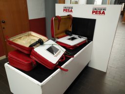 EXPOSICION LA MALETA QUE MAS PESA 23-24-11-2017